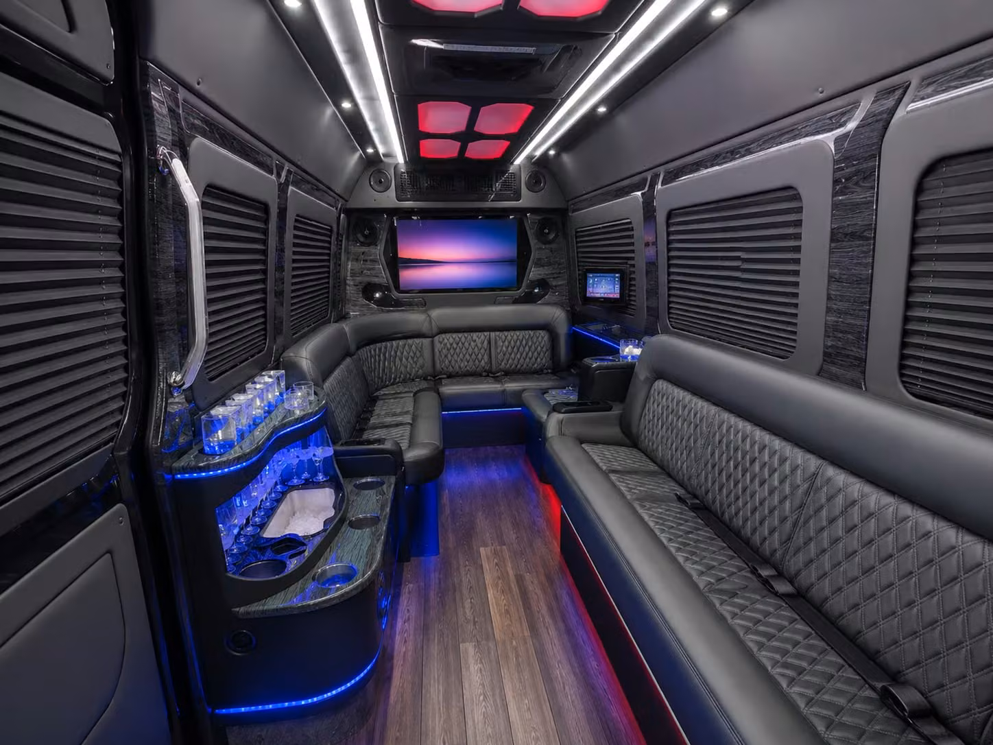 bus rentals for irving proms homecomings