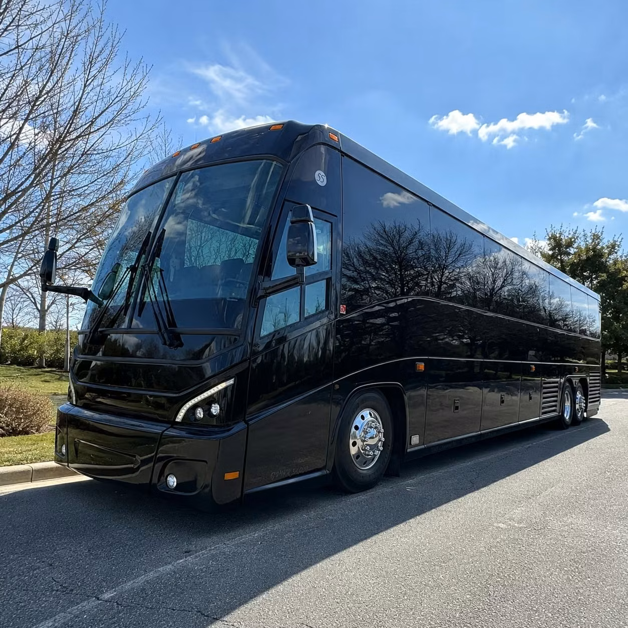 you can find and book employee transportation in irving and any nearby city